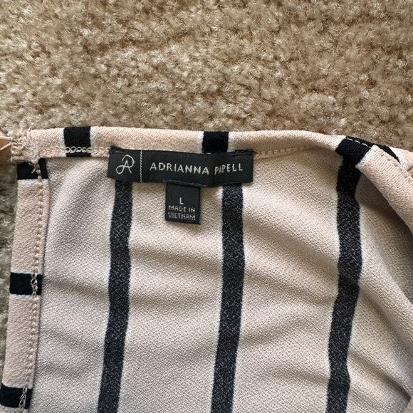 ADRIANNA PAPELL tops - Picture 3 of 4